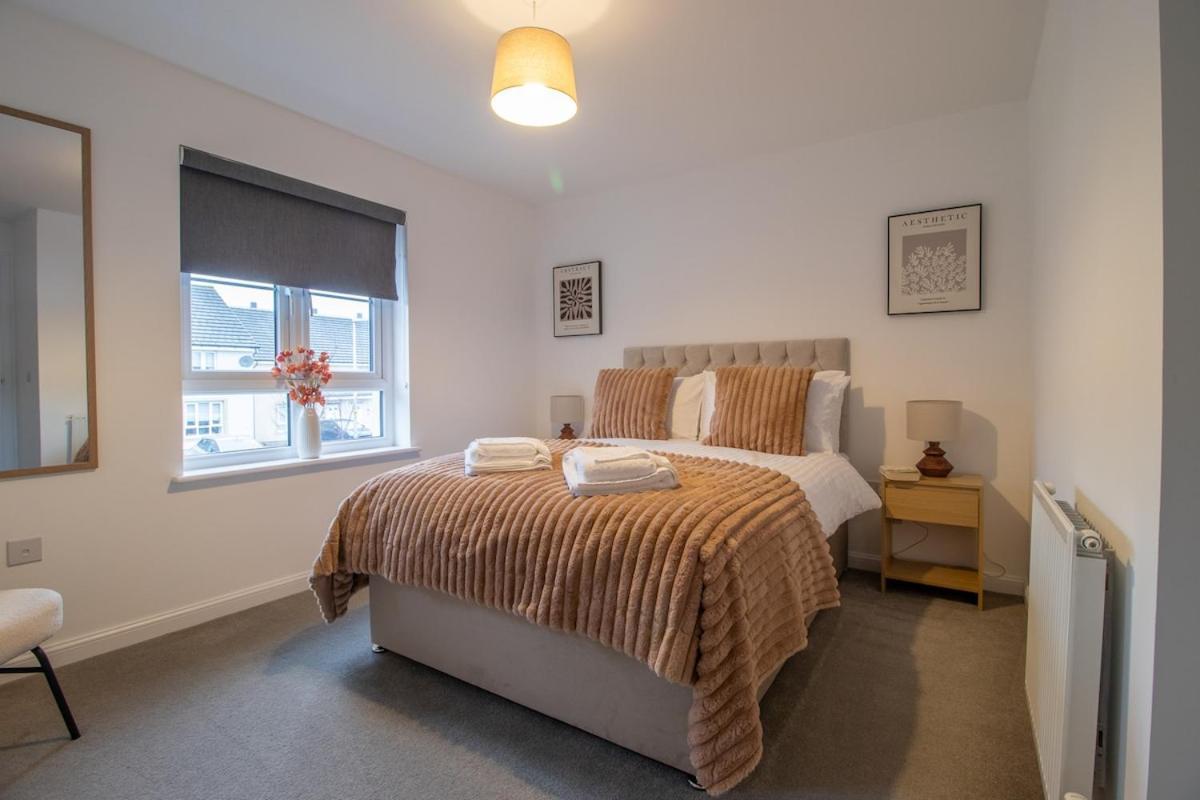Spacious 3 Bed House In Falkirk Polmont Екстериор снимка